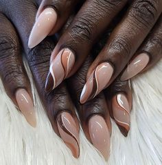 Almondetto Nails Designs, November Almond Nails Designs Fall, Winter Oval Acrylic Nails, Autumn Nails Oval, Almond Thanksgiving Nails, Neutral Autumn Nails, Nail Ideas Short Almond, Thanksgiving Almond Nails, Fall Stiletto Nails Design