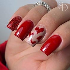 Valentine's Day Nails Short Red, Red Sparkly Valentine Nails, Valentine Red Nails, Nails San Valentin, Fun Valentines Nails, Red Nails Design Ideas, Gel Nails Red, Vanessa Nails, Hot Nail Designs