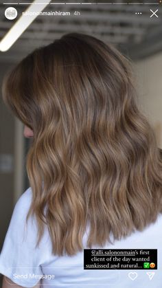 Hair Dye Colors Ideas, Trendy Hair Dye, Sun Kissed Balayage, Short Pixie Bob Haircuts, Light Brown Balayage, Short Pixie Bob, Rambut Brunette, Honey Brown Hair, Brown Hair Inspo