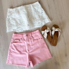 Knockout Denim Shorts Shorts Rosa, Light Pink Shorts, Get Ready For Summer, Shower Dresses, Light Pink Color, Dresses By Length, Pink Summer, Summer Staples, Pink Shorts