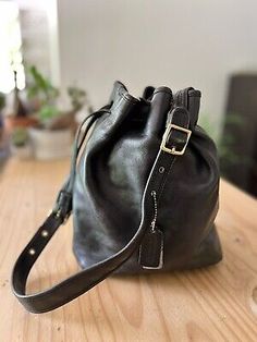 Bucket Bag With Brass Hardware, Travel Bucket Bag With Brass Hardware, Coach Bucket Bag For Everyday, Coach Leather Bucket Bag For Travel, Everyday Coach Bucket Bag, Coach Leather Travel Bucket Bag, Coach Bucket Bag For Daily Use, Coach Leather Bucket Bag, Coach Bucket Bag For Travel