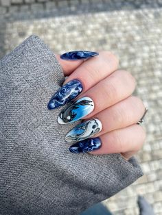 #atla #nails #avatar #avatarthelastairbender #yinyang Valorant Inspired Nails, Owl House Nails