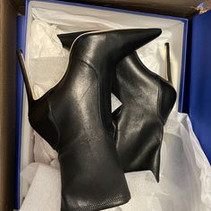 I Bought These Amazing Stuart Weitzmans But They Didn't Fit And I Waited Till Outside The Return Window. They're Not Worn. I Paid $595 For Them But Am Happy To Sell Them For $299. Here Is The Description From The Website: Https://Www.Stuartweitzman.Com/Products/Stuart-100-Stretch-Bootie/S6984.Html The Stuart 100 Stretch Bootie Stays True To Our Iconic Flawless-Fit Sock Bootie Construction To Offer A Timelessly Sophisticated Look. Meticulously Crafted By Our Artisans In Spain, It Features Modern, Chic Fitted Heels With Leather Sole, Fitted Closed Toe Heeled Boots For Office, Designer Fitted Boots With Pointed Toe, Sleek Fitted Closed Toe Boots, Fitted Calf Leather Heels With Removable Insole, Fitted Closed Toe Heeled Boots With Sculpted Heel, Fitted Heeled Boots With Leather Sole And Almond Toe, Fitted Closed Toe Boots With Sculpted Heel, Fitted Almond Toe Heeled Boots With Leather Sole