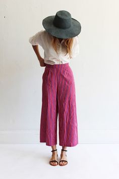 Nordic Fashion, Wide Legged Pants, Mode Casual, Pink Pants, Pantalon Large, Mode Inspo, Inspiration Mode, Mode Vintage, Looks Style