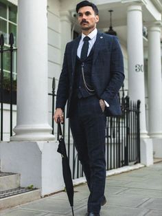 Men's 3 Piece Suit Wool Tweed Navy Blue Old Money Outfits Men, Men's Summer Outfits, 3 Piece Suit Men, Fashion Old Money, 3 Piece Suit Wedding, Suits Business, Navy Suit Wedding, Suit 3 Piece, Suit Prom