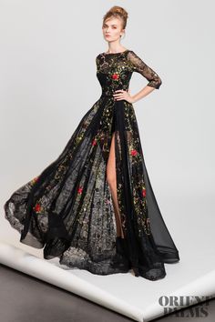 Sukienki Maksi, Dresses Couture, Mode Tips, Party Mode, Tony Ward, Must Buy, Grad Dresses, Black Evening Dresses, Vogue Russia