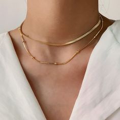 Chain Necklace Women, Gold Minimalist Jewelry, Wholesale Necklaces, Round Bead Necklace, Womens Chokers, Minimal Necklace, Neck Chain, Chains Necklaces, Ring Pendant Necklace