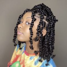 Jumbo Short Passion Twists, Half Up Half Down Passion Twists, Passion Twists Braids Short, Jumbo Passion Twists Hairstyle, Short Jumbo Twists, Passion Twists Short, Short Passion Twists Hairstyle, Jumbo Passion Twists