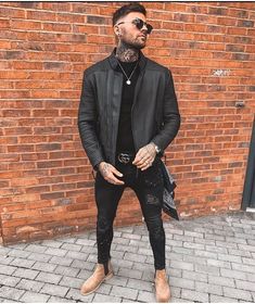 Leather Jacket Outfit Men, Black Outfit Men, Hipster Man, Leather Jacket Outfits, Men's Leather Jacket, Mens Fashion Streetwear, Elegante Casual, Mens Fashion Casual Outfits