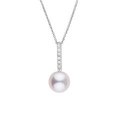 The simplicity and sleek design of the 14 karat solid gold bar set with 0.07 cttw VS1-G diamond, finished with a 6.5-7.0 mm Freshadama freshwater pearl is on a uniquely designed adjustable chain that is finished with a 3.0-4.0 mm Freshwater pearl accent. By simply sliding the chain through the adjustable bead, this pendant can be worn as long as 22 inches or as short as you would like to wear it. Freshadama pearls are sorted highest .01% of the freshwater pearl harvest each year. These pearls ar Tahitian Pearl Pendant, Vs1 Diamond, Golden South Sea Pearls, Saltwater Pearls, Loose Pearls, Diamond Bar, Pearl Types, Akoya Pearls, Tahitian Pearls