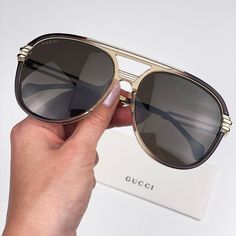 Gucci Gg1104s 003 Sunglasses Transparent Brown Gold Brown Pilot Unisex Brand: Gucci Model: Gg1104s Color Code: 003 Gender: Men/Unisex Frame Colour: Transparent Brown Gold Frame Shape: Pilot Frame Style: Full Rim Frame Material: Acetate Lens Material: Nylon Lens Color: Brown Lens Protection: Category 3 Size: 61x16x145 100% Uv Protection Made In Italy. Full Retail Package With All Accessories: Case, Cloth And All Paperwork. 100% Authentic! Gucci Brown Tinted Aviator Sunglasses, Gucci Brown Aviator Sunglasses With Uv Protection, Gucci Beige Tinted Sunglasses, Trendy Gucci Aviator Sunglasses With Tinted Lenses, Chic Gucci Aviator Sunglasses With Gradient Lenses, Trendy Gucci Aviator Sunglasses For Summer, Casual White Gucci Sunglasses, Sunglasses Transparent, Sunglasses Men Vintage