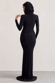 Dress With Hood, Plunge Maxi Dress, Black Dress Prom, Black Tie Gala, Party Dress Long Sleeve, Gala Dinner, Bridesmaid Outfit, Stunning Gowns, Black Sequin Dress