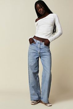 Low Rise Jeans Outfit, Low Rise Baggy Jeans, Cool Jeans, Designer Jeans For Women, Slouchy Jeans, Jeans Outfit Summer, Perfect Denim, All Jeans, Outfit Jeans