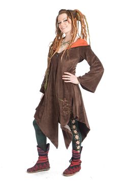 "A graceful, flowing velvet jacket fit for a faery goddess. Angel sleeves, pixie points on the hem and a large hood. Beautifully embroidered with plant patterns. Lined with light floaty Indian cotton.   SIZES  SMALL: Bust: 33.5\" (85 cm) Waist: 30\" (76 cm) Arm: 23\" (58 cm) Length: 47\" (119 cm) MEDIUM: Bust: 35.5\" (90 cm) Waist: 32\" (81 cm) Arm: 24\" (61 cm) Length: 48\" (122 cm) LARGE: Bust: 37.5\" (95 cm) Waist: 34\" (86 cm) Arm: 25\" (64 cm) Length: 49\" (124 cm) XL: Bust: 39.5\" (100 cm) Elvish Long Sleeve Costume Outerwear, Elvish Style Long Sleeve Costume Outerwear, Elven Long Sleeve Outerwear For Larp, Fairy Ren Faire, Cosplay Fairy, Psy Trance, Fairy Festival, Where To Buy Clothes, Angel Sleeves