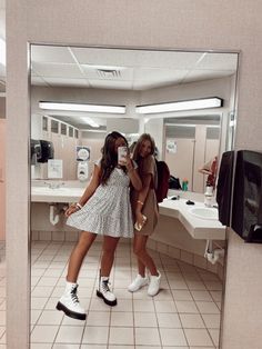 White Doc Martens Outfit Summer, White Doc Martin Outfits, Teen Church Outfits, Country Church Outfit, Church Outfit Fall Sunday, Black Women Church Outfit, Church Outfit For Teens, Sisters Photoshoot Poses