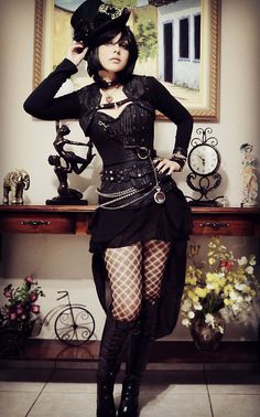 Styl Goth, Goth Outfit Ideas, Gothic Mode, Costumes Couture, Goth Outfit