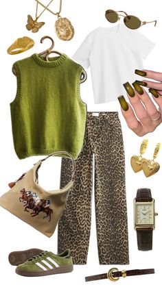 Warm Weather Christmas Outfit, Mixed Pattern Outfit, Green And Black Outfits, Zoo Outfit, Leopard Outfit, Cute Teacher Outfits, Steet Style, Nyc Fits, Midi Size