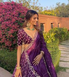 Purple Lehenga, Function Dresses, Wedding Lehenga Designs, Lehenga Designs Simple, Indian Fashion Saree, Red Lehenga