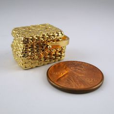 "This three-dimensional, sterling silver Sweet Pea's Lunch Basket pendant features a woven white oak cane texture (inside and outside) and is signed \"Brown County Baskets\" on the bottom. The basket also features a moveable top and handle. The vermeil is a generous application of 14K gold over sterling silver. Brand new, never worn condition. 7/8\" high 3/4\" wide 1/2\" deep 15.4 grams *Chain not included. See more @ https://www.etsy.com/shop/brocosi" 14k Gold Jewelry With Box Clasp For Gift, Gold Jewelry With Gift Box, Sterling Silver Gold Jewelry With Gift Box, Gold Jewelry With Gift Box For Keepsake, Gold Jewelry Keepsake With Gift Box, Cane Texture, Lunch Basket, Basket Pendant, Brown County