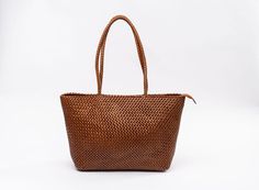 Light Brown Leather Shoulder Bag - Large Woven Tote Bag Woven Leather Tote, Brown Leather Tote Bag, Woven Leather Bag, Large Purse, Light Brown Leather, Brown Leather Totes, Brown Leather Shoulder Bag, Woven Tote Bag, Large Shoulder Bags