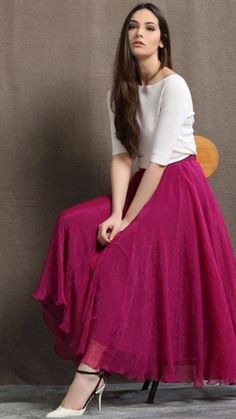 Long Skirt Outfits Indian, Long Pink Skirt, Long Skirt And Top, Designer Skirt, Outfits Indian, Simple Frocks, Long Skirt Fashion, Gaun Fashion, Long Skirt Outfits