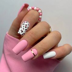 Pretty Pink Nails Acrylic, Pink Cheetah Nails, Ig Nails, Cheetah Nail Designs, Toenail Designs, Cheetah Nails, Sassy Nails, Print Nails, Leopard Nails