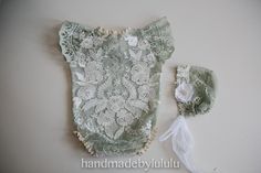 Mint sitter set with white flowers appliqué, baby outfit, lace dress, romper, sitter outfit, baby outfit, christening dress, baptism, first birthday outfit, smash cake outfit, handmadebylululu, baby couture Studio Outfits, Smash Cake Outfit, Cake Outfit, Clothing Studio, First Birthday Outfit, Christening Dress, Cake Smash Outfit, First Birthday Outfits