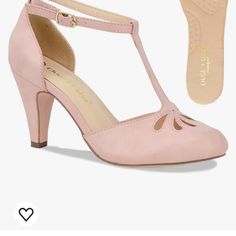 Chase+Chloe Women's Color: Rose Pink Teardrop Ankle Strap Heels New In Box Pink Feminine Closed Toe Heels, Feminine Pink Closed Toe Heels, Feminine Pink Low Heel Shoes, Pink Low Heel Feminine Heels, Feminine Blush Closed Toe Heels, Pink Heels With Ankle Strap, Feminine Pink Almond Toe Heels, Pink Almond Toe Heels Medium Width, Low High Heels