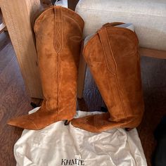 Khaite, Brand New!! Never Been Worn! Suede Brown Leather. Khaite Shoes, Shoes Brand, Shoe Brands, Cowboy Boots, Brown Leather, Cowboy, Size 10, Women Shoes, Brand New