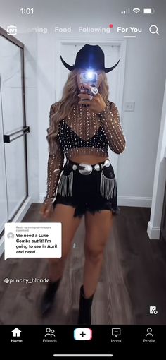 Baddie Rodeo Outfits, Nashville Rhinestone Outfit, Summer Western Concert Outfit, Black Rhinestone Cowgirl Outfit, Western Rave Outfit, Rock Country Concert Outfit, Western Outfits Concert, Black Country Concert Outfit, Western Country Concert Outfit