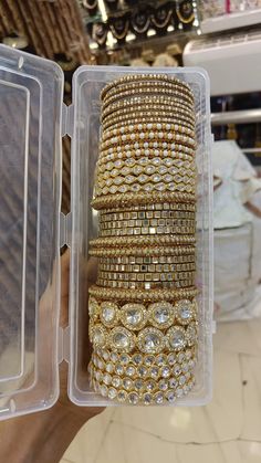 Bangle Set For Bride, Churi Design, Desi Jewelry, Wedding Jewellery Designs, Wedding Jewelry Sets Bridal Jewellery, Bridal Jewellery Earrings, Thread Bangles Design, Pakistani Bridal Jewelry