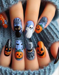 Get inspired with simple yet spooky short Halloween nails ideas. Perfect for a quick and stylish Halloween look. #SimpleHalloweenNails #SpookyNails #ShortNailsIdeas Creepy Cute Nail Art, Halloween Gel Nail Art, Halloween Nails Designs 2024, Short Nail Designs Halloween, Razored Hair, Ongles Halloween, Halloween Nail Art Designs, Tiny Spiders, Holloween Nails