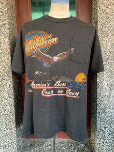 Vintage 80s Harley Davidson American Cycle Pocket T shirt item condition : pre owned (used ) Condition : please see picture Size in tag : L  tag  : jerzees measurement chest (Pit to pit ) 21" Length 26.5 " shipping : world wide Standard shipping : 14 - 30 days Express : 5-10 days I can do bundle/combined shipping add USD 5 shipping for each additional items 90s Tees Vintage, Vintage T-shirt, Harley Davidson Fashion, Pocket T Shirt, Vintage Tee Shirts, Retro Tee