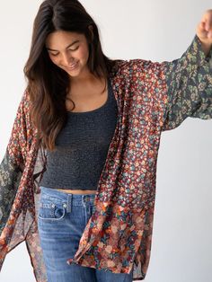 The wide sleeves and oversized fit! Brighten up any outfit with the mixed prints! Pink Lilies, Cute Kimonos, Boho Bandeau, Mixed Prints, Brown Teal, Kimono Sweater, Print Kimonos, Natural Life, Bohemian Clothes