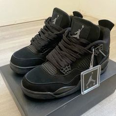 Jordan 4 noir pointure 43 Jordan 4 Noir, Black Cat Jordan 4, Men's Boot Liners, Black Cat Pictures, Jordan 4’s, Jordan 4 Black, Jordan Retro 4, Nike Shoes (men), Jordan 4s