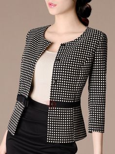 chaqueta de poliéster de los lunares del Bowknot dulce : Tidebuy.com Chic Business Attire, Business Attire Dress, Woman Suit Fashion, Professional Attire, Blazer Outfits, 가을 패션, Business Attire, Suit Fashion