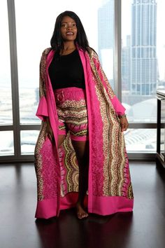 printed silk dressing gown Kimono Plus Size Outfits, Pink Silk Robe, Jeweled Flats, Green Kimono, Kimono Wrap Dress, Silk Dressing Gown, Luxury Loungewear, Cotton Lingerie, African Maxi Dresses