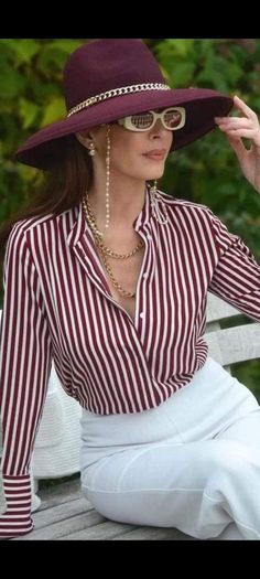 Ladies Style, Summer Outfit Ideas, Fancy Hats, Column Dress, Influencers Fashion, Fashion Poses, Elegant Woman, Summer Outfit, Hijab Fashion