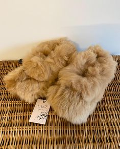 2 Unique pairs available in Light Beige.  These handmade fluffy Alpaca fur slippers are made of one of the most luxurious and ethical furs in the world and come in a lovely sandy beige colour. Treat your feet to these fun, furry, cosy, and warm slip-ons. Made of soft soles and sheepskin lining, you will want to wear them all year round, thanks to alpaca wool's natural temperature regulating properties.  - Slipper style: full-back around the foot (not mule style) - Upper Sole: 100% Alpaca Fur (lo Fluffy Alpaca, Wool Gifts, Beige Colour, Moccasins Slippers, Fur Slippers, Women's Slippers, Alpaca Wool, First Photo, Light Beige