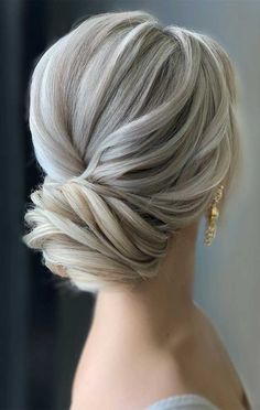 Messy Hair Updo, Mother Of The Bride Hair, Updo Hairstyle, Best Wedding Hairstyles, Latest Hair, Hairstyles Updo, Hair Do