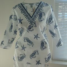 Gorgous Caribbean Joe Top Can Be Worn As Just A Blouse Top, Or As A Beach Cover!! Lightweight Cotton White With Navy, Sea Garden Motif Print V-Neck, 3/4 Sleeve Size L. Underarm To Underarm: 22” Inches, Top Of Back Shoulder To Bottom Hem 28” Inches Bnwt Cleaning Out My Closets From A Smoke Free Home White Beach Cover Up, Sea Garden, Swim Cover Up Dress, Lounge Dress, Back Shoulder, House Dress, Beach Covers, Beach Shirts, Swimsuit Cover