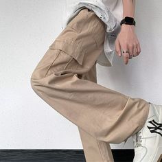 Our Casual Literary Straight Cargo Pants are an essential piece for any stylish look. Boasting a sophisticated solid color and deep pocket detail, these premium pants are the perfect balance of casual and literary. Ideal for any occasion, you'll feel both comfortable and confident in these urban-chic trousers. Features: -100% Cotton -Mid-rise waist -Solid Color -Straight Leg -Regular Fit -Casual style Straight Cargo Pants, Chic Trousers, Free Scarf, Free Socks, Free Bracelet, Fashion App, Urban Chic, Green And Khaki, Pocket Detail