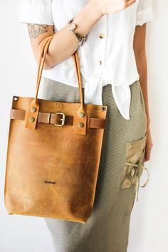 Handbags Diy, Popular Handbags, Genuine Leather Totes, Vintage Handbag, Brown Leather Totes, Handbag For Women, Handbags Affordable, Cheap Handbags, Cheap Bags