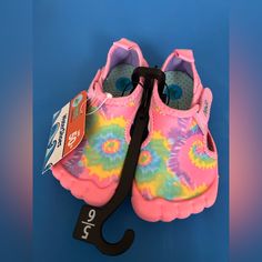 Nwt Toddler Girls Beach Pool Water Shoes Sandals Pink Tie Dye Sz 5/6 Perfect For Your Babys First Steps, Should Fit About 1-1.5 Year Old Baby Girls. Sandals Flip Flops Slides Slippers Water Shoes Jelly Sandals Comfy For Pool, Beach, Yard, Or Just Walking Around In Summer At The Playground Or Park, Jump Through The Sprinklers, Check Out My Closet Bundle & Save Beach Sandals With Rubber Sole, Beach Sandals For Spring, Beach Sandals With Rubber Sole And Low-top, Low-top Beach Sandals With Rubber Sole, Spring Low-top Non-slip Sandals, Yellow Fun Slip-on Sandals, Playful Beach Sandals With Soft Sole, Yellow Non-slip Beach Sandals, Playful Yellow Sandals For The Beach