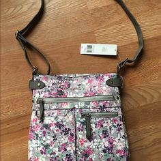 Nwt Rosetti Floral Cross Body Bag Purse Multi Pockets. Purple Spring Bag With Adjustable Strap, Spring Purple Shoulder Bag With Removable Pouch, Purple Bags With Adjustable Strap For Spring, Purple Bags For Spring Travel, Spring Travel Bag In Purple, Spring Travel Purple Bag, Spring Travel Purple Shoulder Bag, Cream Purse, Rosetti Handbags