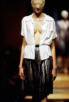 Martin Margiela Runway, Margiela 2023, Margiela Runway, Deconstruction Fashion, Fashion Project, Summer Outfit Inspiration