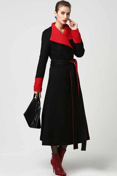 Long Black Wool Coat, Monochromatic Fashion, Cute Coats, Fashion Corner, Black Winter Coat, Black Wool Coat, Long Winter Coats, Long Coat Women, Royal Outfits