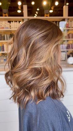 Brown Hair Inspo, Hair Inspo Color, Light Brown Hair, Brunette Hair Color, Balayage Hair, Makeup Inspo