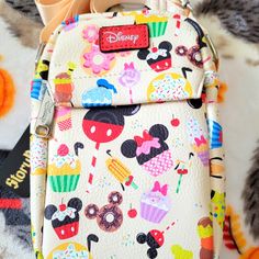 Disney Style Shoulder Bag With Removable Pouch, Cute Multicolor Bags For Disney Trips, Disney Multicolor Bags With Adjustable Strap, Disney Crossbody Bags For Disney Trips, Disney Style Crossbody Bags For Disney Trips, Cute Minnie Mouse Multicolor Bags, Cute Multicolor Minnie Mouse Bag, Summer Sweet Treats, Holographic Purse