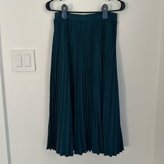 This? We’re Open To Reasonable Offers! Colors: -Green-Leaning Teal Throughout -Questions About Color? Let Us Know Below. Details: -Midi Length -Opaque Material -Lining Included -Zipper Closure, Non-Elastic Waist -Accordion Pleats -100% Polyester Condition: -Unworn, Tags Attached -No Damages Care: -Hand Wash In Cold Water -Do Not Bleach -Do Not Iron -Hang Dry Accordion Pleats, Love Bonito, Colors Green, Pleated Midi Skirt, Women Skirts Midi, Midi Length, Cold Water, Midi Skirt, Elastic Waist